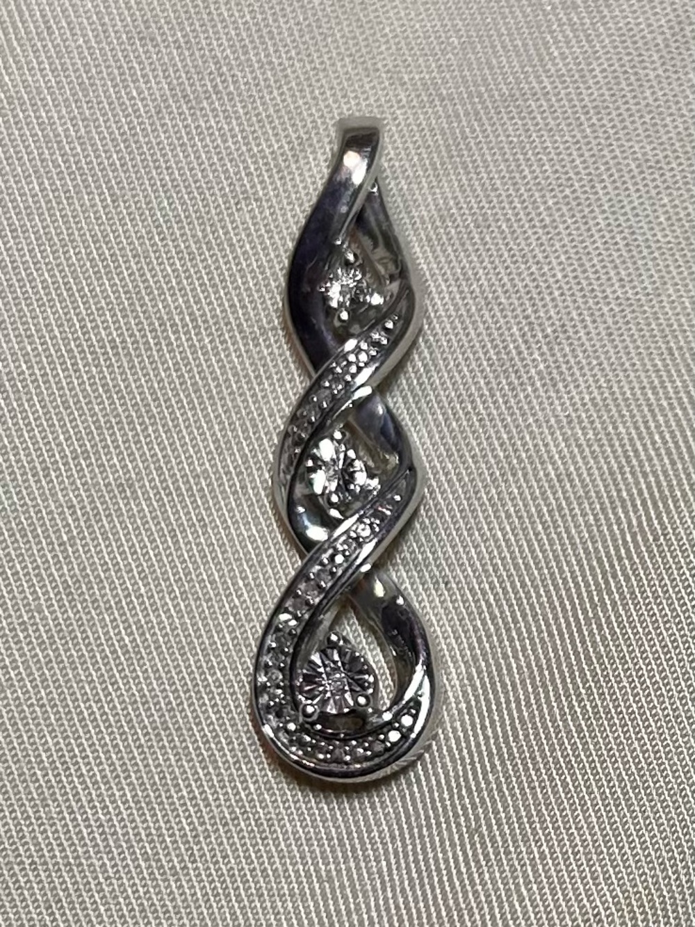 925 Sterling Silver Diamond 3 Stone Pave’ Eternity Pendant